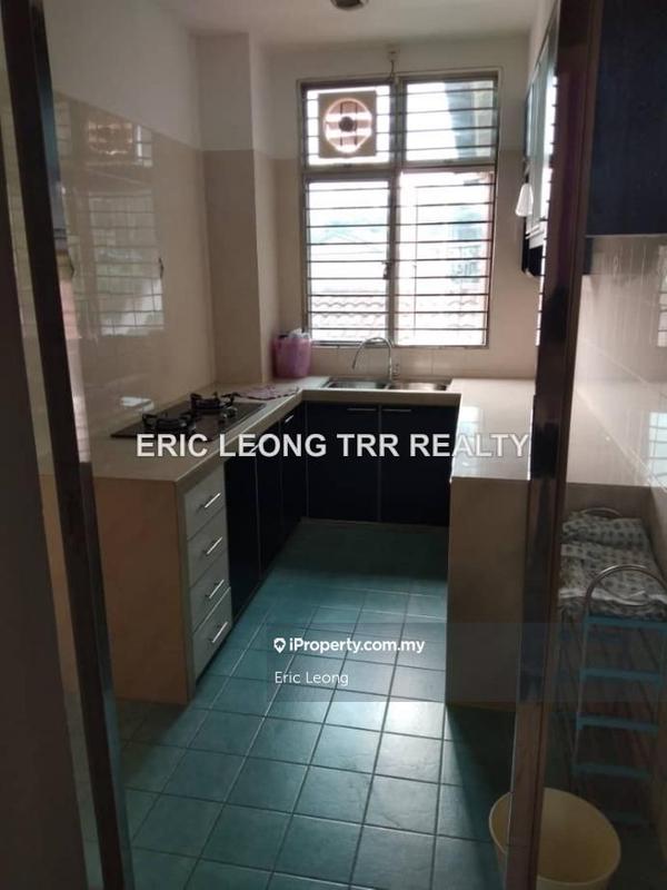 Townhouse for Sale in Taman Lagenda Mas, Cheras by Eric Leong - iProperty.com.my