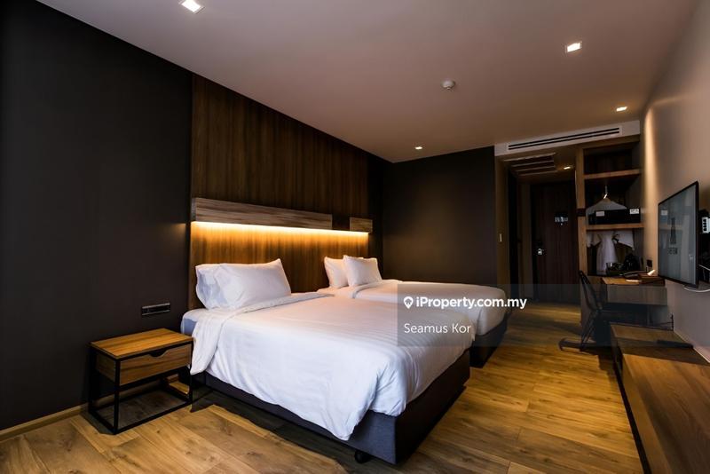 For Sale - ⭐ 4 star ⭐ Shopping Mall (100% occupied) ⭐ RM298psf ⭐ 258 rooms ⭐