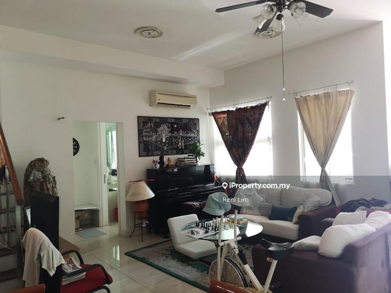Rumah Berkembar untuk Dijual di Rafflesia, Damansara Perdana, Petaling Jaya, PJ, Damansara Perdana oleh Reni Lim - iProperty.com.my