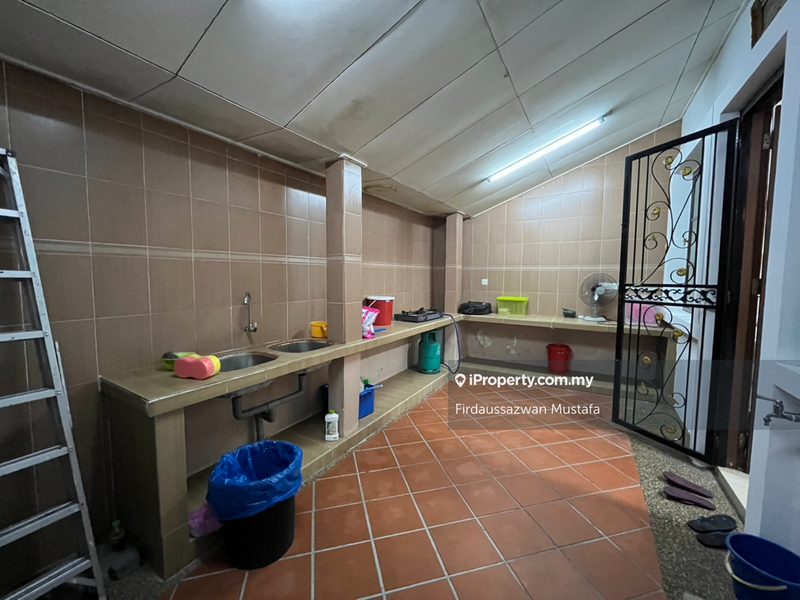 Rumah Berkembar untuk Dijual di Seksyen 27, Shah Alam oleh Firdaussazwan Mustafa - iProperty.com.my
