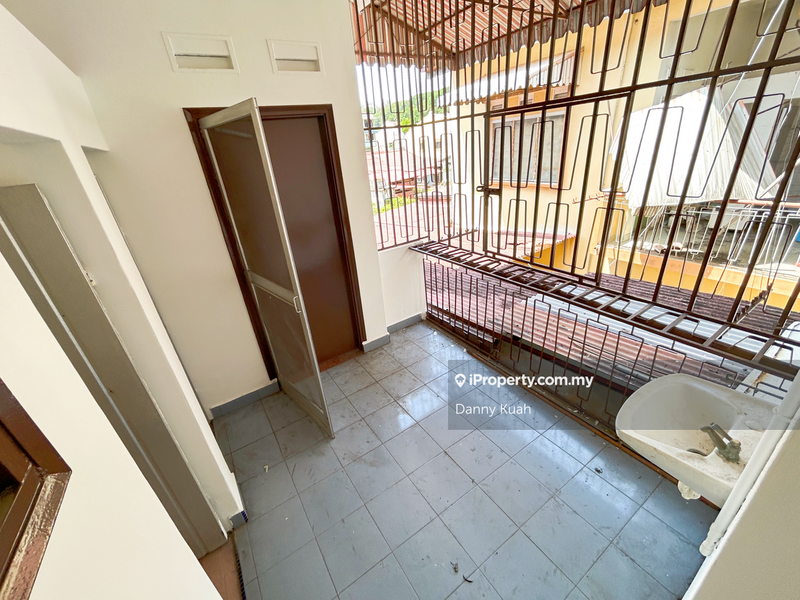 Rumah Teres 2-Tingkat untuk Dijual di Bukit Cina, Melaka City oleh Danny Kuah - iProperty.com.my