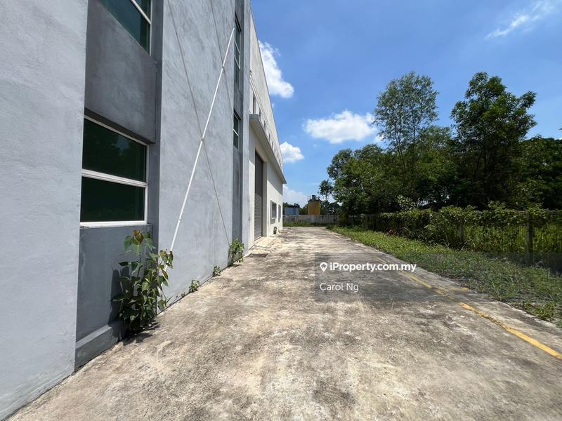 Kilang Berkembar untuk Disewa di Taman Kundang Jaya, Rawang oleh Carol Ng - iProperty.com.my