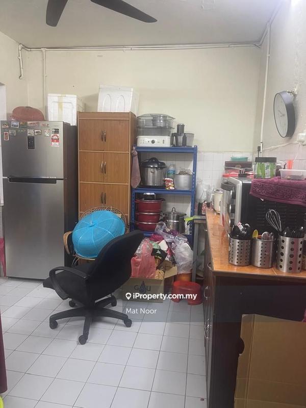Rumah Teres 2-Tingkat untuk Dijual di Seksyen 19, Shah Alam oleh Mat Noor - iProperty.com.my