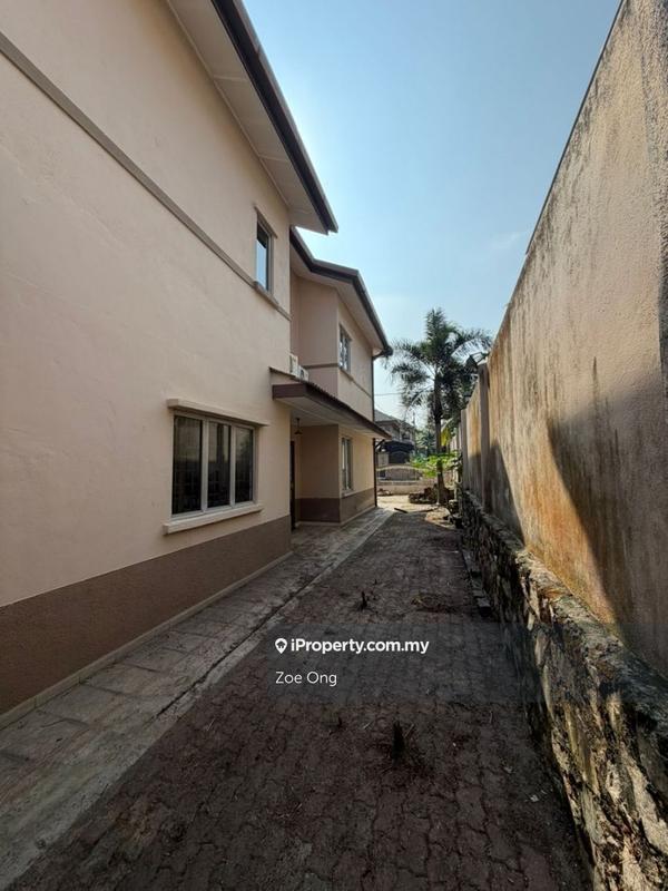 Bungalow House for Sale in Bandar Country Homes , Rawang, Rawang by Zoe Ong - iProperty.com.my
