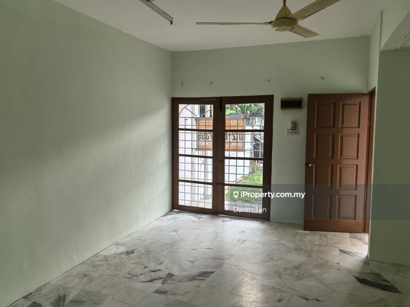 Rumah Teres 2-Tingkat untuk Dijual di Usj 1, Subang Jaya oleh Daren Tan - iProperty.com.my