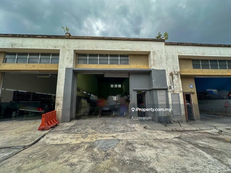 For Sale - Single Storey Terrace Factory Warehouse near Presint Diplomatik