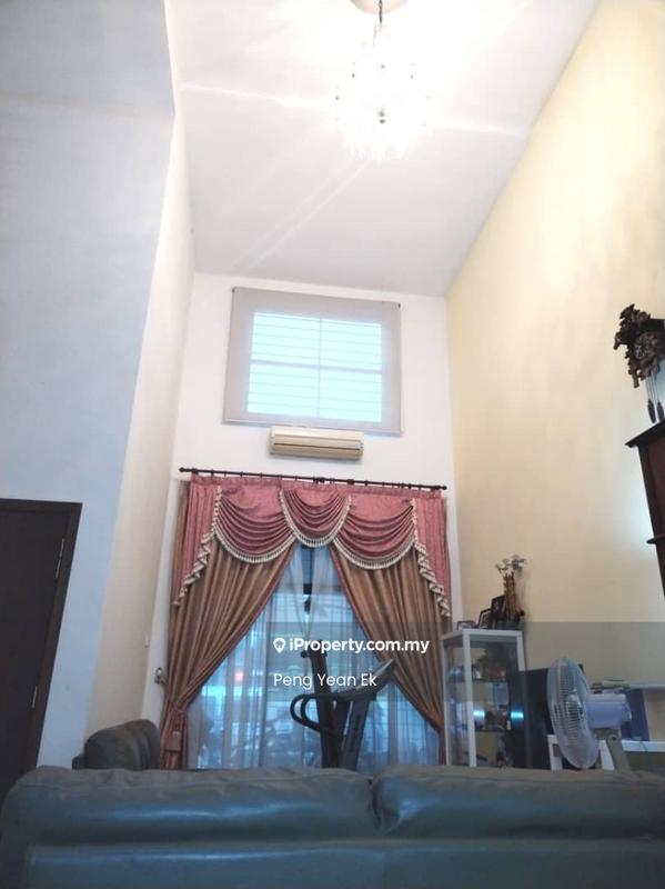 Rumah Teres 3-Tingkat untuk Dijual di Lake Fields, Sungai Besi oleh James Ek - Living Room - iProperty.com.my