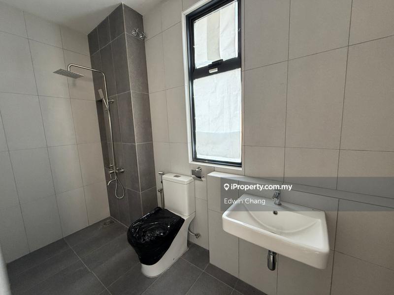 Rumah Berkembar untuk Dijual di Bandar Kinrara Seksyen 1, Bandar Kinrara oleh Edwin Chang - iProperty.com.my