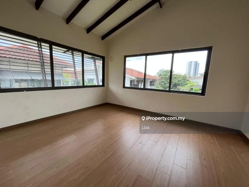 Bungalow House for Sale in Banyan Close, Bandar Bukit Mahkota, Bangi by Liza - iProperty.com.my