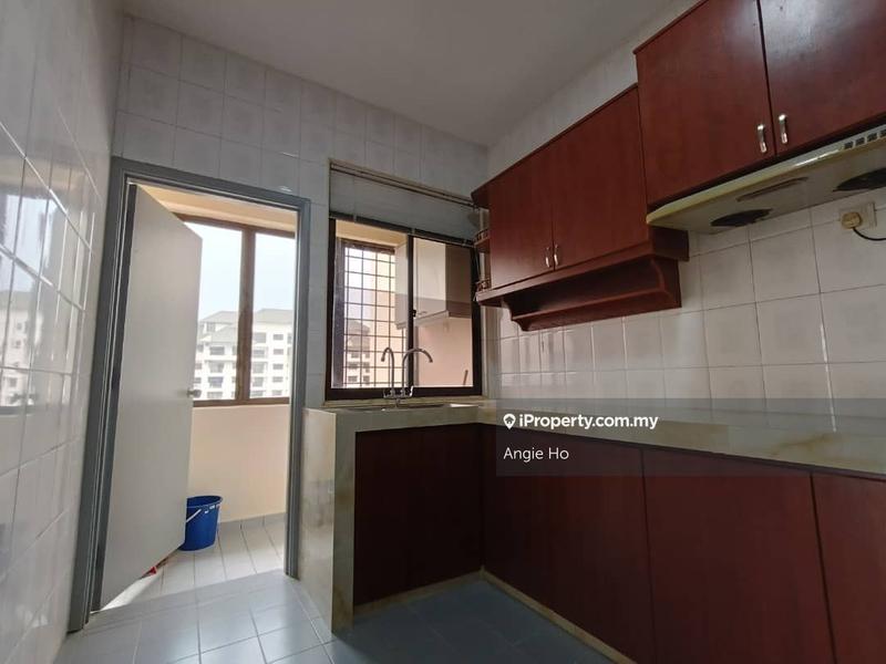 Kondominium untuk Dijual di Mutiara Oriental oleh Angie Ho - iProperty.com.my