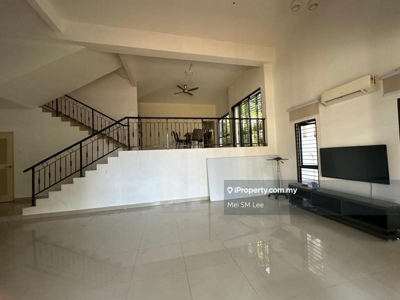 Semi-Detached House for Sale in Taman Bukit Prima, Cheras by Mei SM Lee - The Peak, Taman Bukit Prima, Cheras Living Room - iProperty.com.my