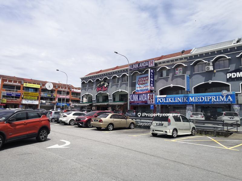 For Sale - Bandar Baru Selayang, Dataran Templer, Batu Caves, 3sty Shoplot
