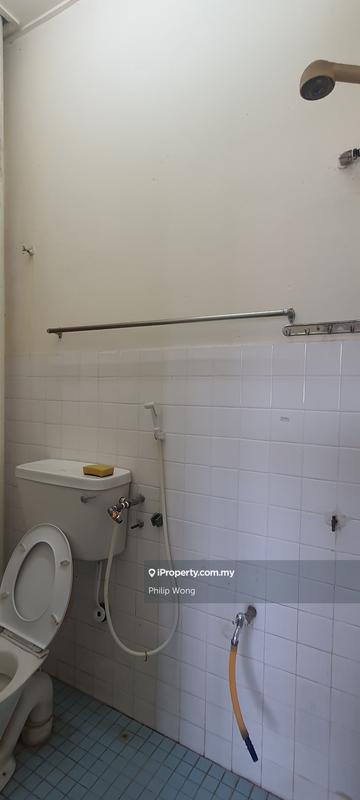 Pangsapuri untuk Dijual di Taman Serdang Raya Seksyen 3 Apartment oleh Philip Wong - iProperty.com.my