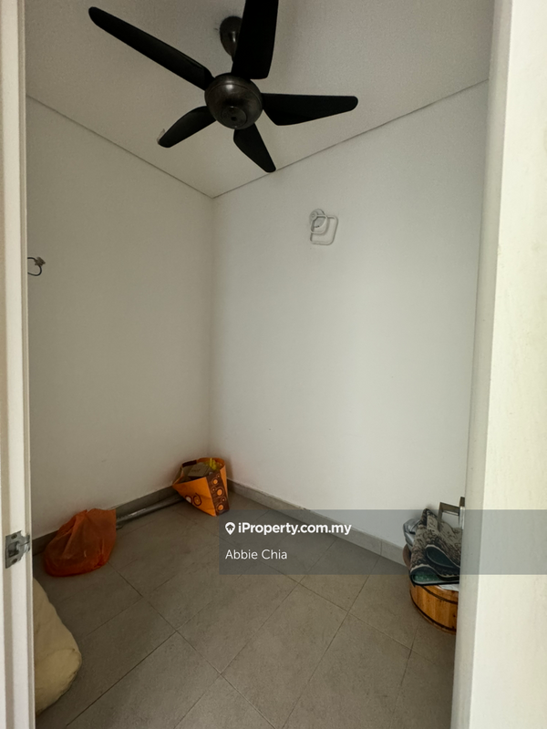 Rumah Berkembar untuk Dijual di Lake Fields, Sungai Besi oleh Abbie Chia - iProperty.com.my