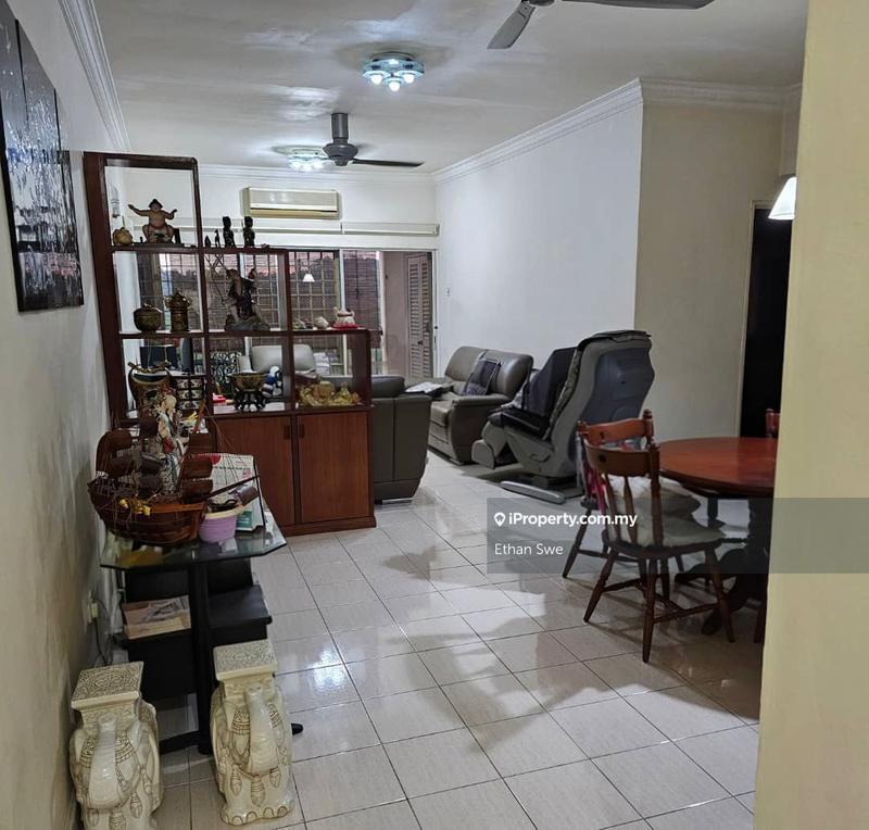 For Sale - Astana Putra