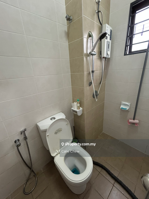 Rumah Berangkai 2 Tingkat untuk Dijual di 0azz5, Setia Alam oleh Calie Chew - iProperty.com.my