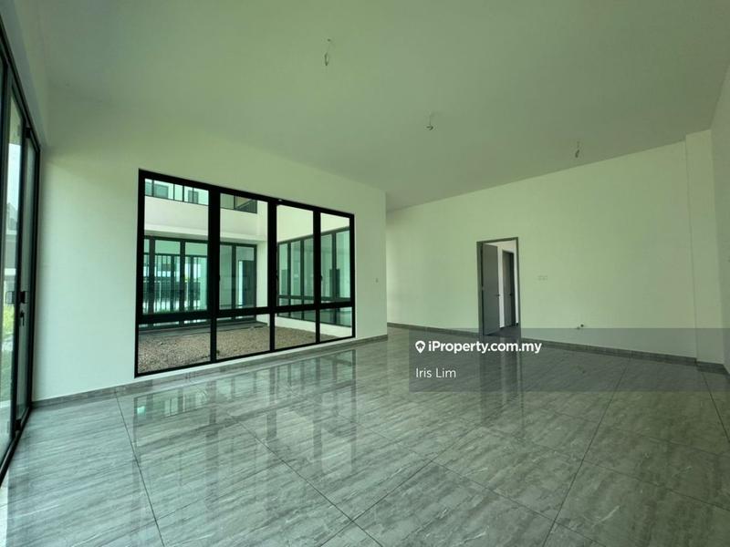 Bungalow House for Sale in Taman Seri Austin, Tebrau by Iris Lim - iProperty.com.my