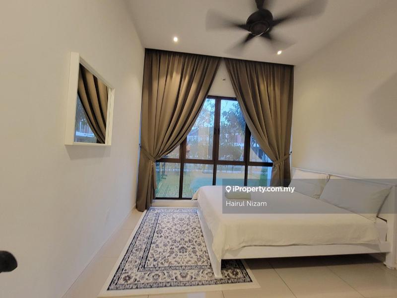 Rumah Berkembar untuk Dijual di Kota Seriemas, Nilai oleh Hairul Nizam - iProperty.com.my