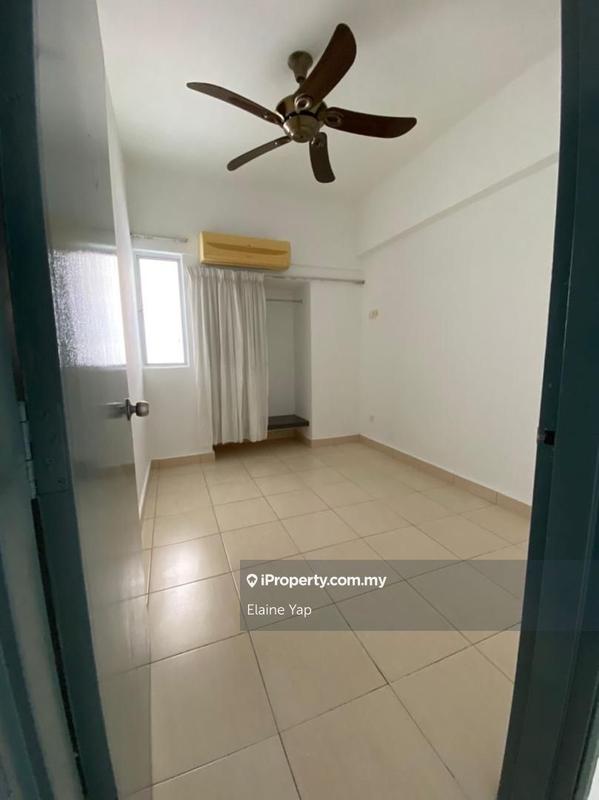 Apartment for Sale in Suria Apartment by Elaine Yap - iProperty.com.my