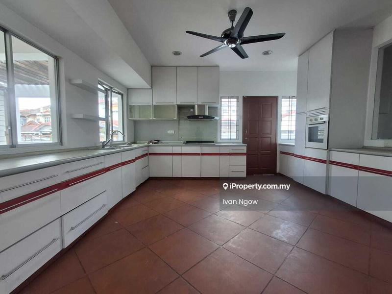2-storey Terraced House for Sale in Pju 1a, Ara Damansara by Ivan Ngow - Kitchen - iProperty.com.my