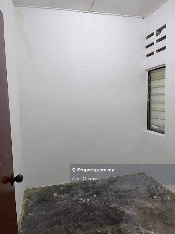 1-storey Terraced House for Sale in Taman Desa Rhu, Sikamat by Azrul Othman - iProperty.com.my