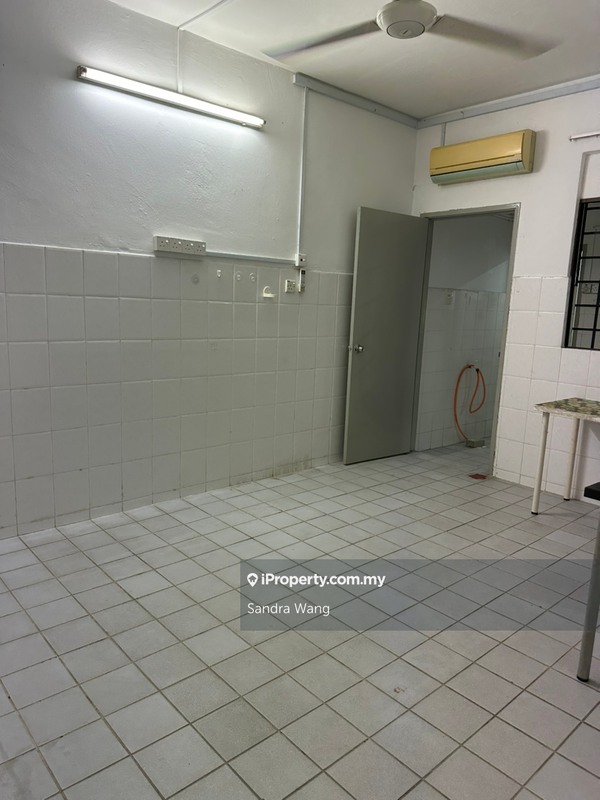 Rumah Berangkai 2.5 Tingkat untuk Dijual di Bandar Utama 7, Bandar Utama oleh Sandra Wang - iProperty.com.my