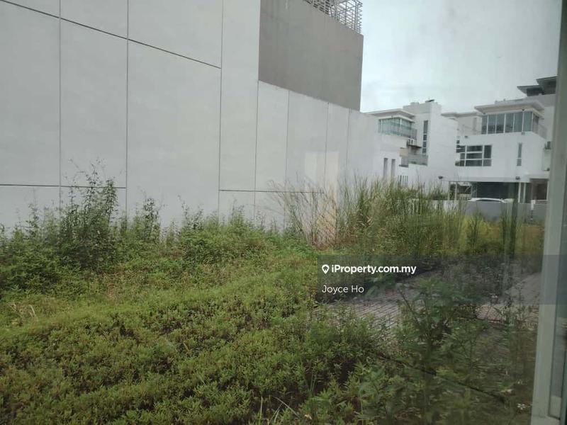 Bungalow House for Sale in Saujana Puchong, Puchong by Joyce Ho - iProperty.com.my