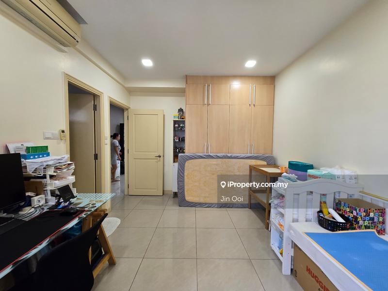 For Sale - Kiaramas Cendana