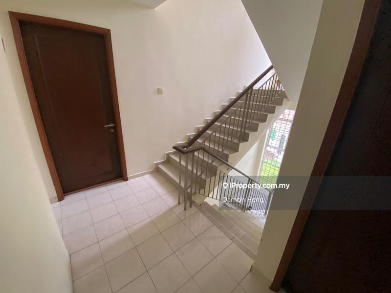 Semi-Detached House for Sale in Corner 3Storey Semi-D Tiara Villa Taman United, Jalan Klang Lama (Old Klang Road) by Damon Heng - iProperty.com.my