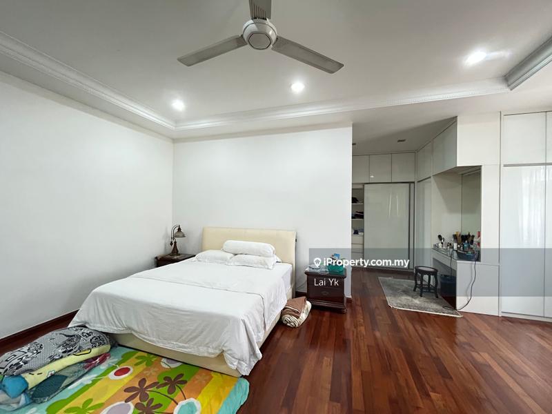 Bungalow House for Sale in Glenmarie Court, Glenmarie by Lai Yk - iProperty.com.my