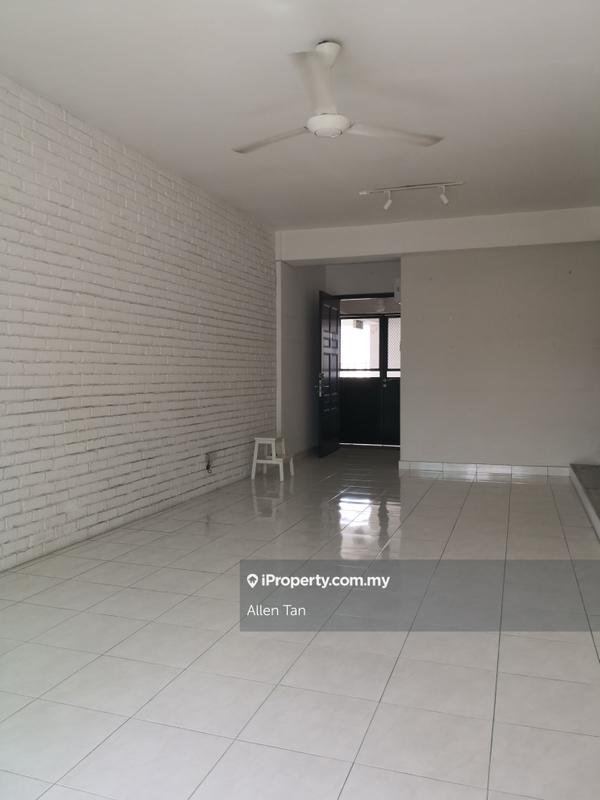 Condominium for Sale in Sterling by Allen Tan - iProperty.com.my