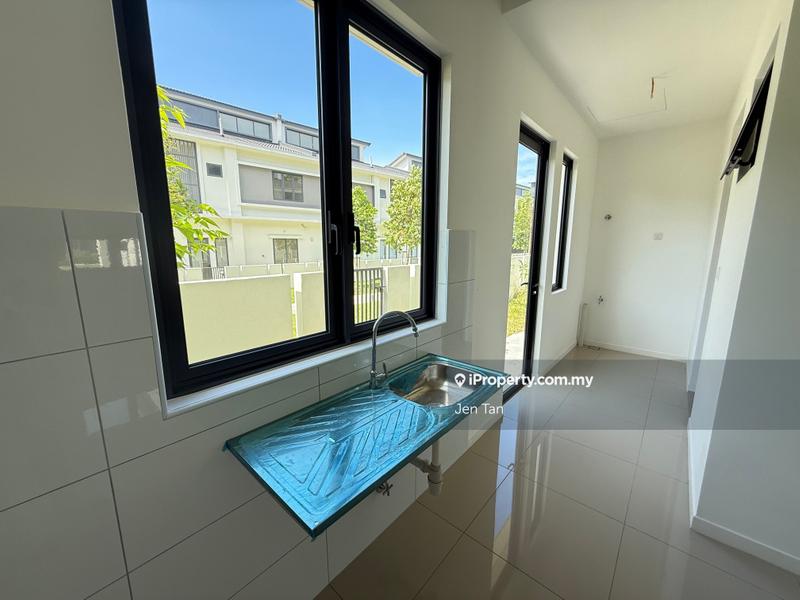2-storey Terraced House for Sale in 402a6, Telok Panglima Garang by Jen Tan - iProperty.com.my
