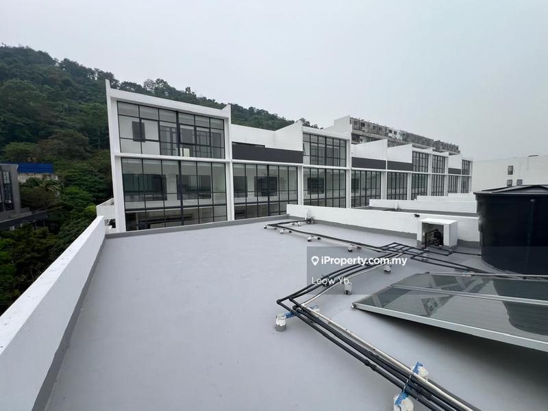 Rumah Berangkai 4 Tingkat untuk Dijual di Empire Residence, Damansara Perdana, Damansara Perdana oleh Leow Yb - iProperty.com.my