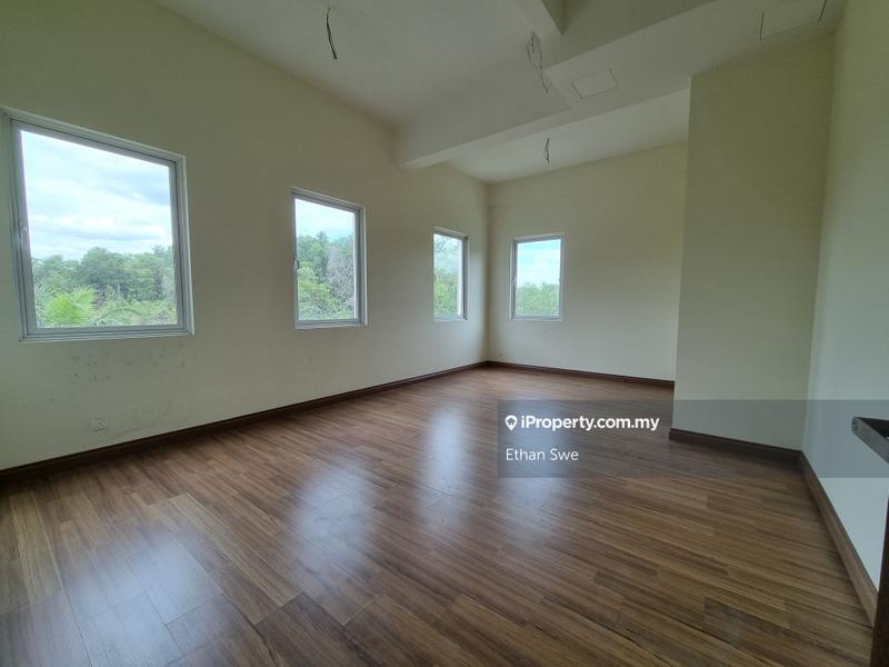 Rumah Berkembar untuk Dijual di Bukit Rahman Putra, Sungai Buloh oleh Ethan Swe - iProperty.com.my
