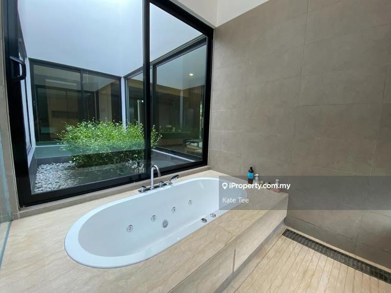 Bungalow House for Sale in Leisure Farm, Johor Bahru by Kate Tee - iProperty.com.my