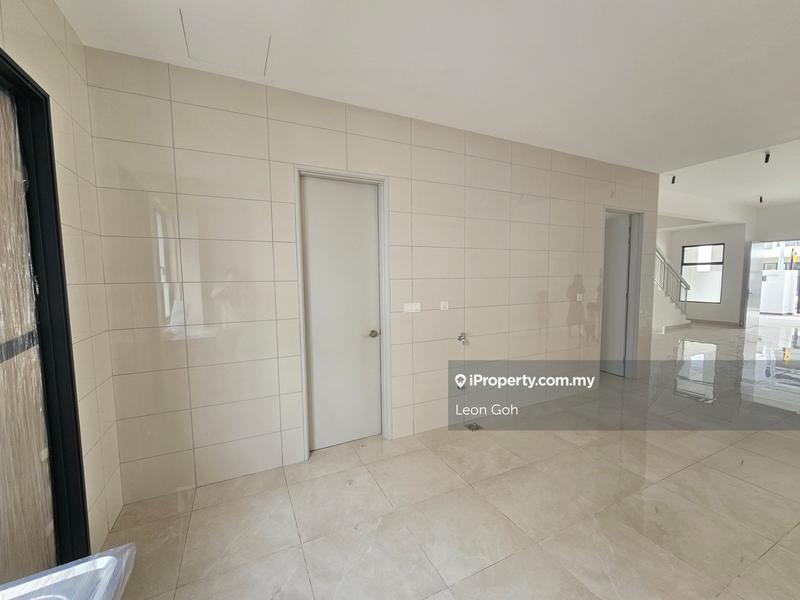 Rumah Teres 2-Tingkat untuk Dijual di Bandar Rimbayu, Telok Panglima Garang oleh Leon Goh - iProperty.com.my