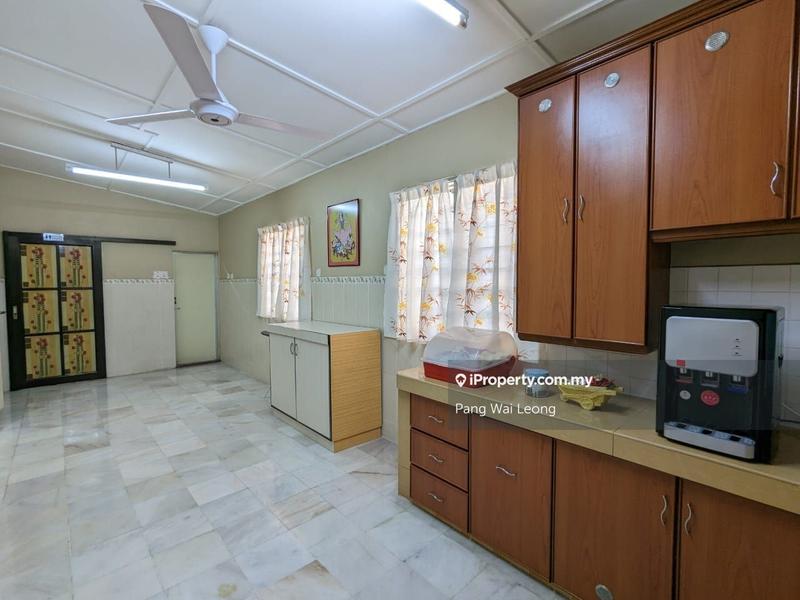 Bungalow House for Sale in Taman Guru, Rasah by Pang Wai Leong - iProperty.com.my