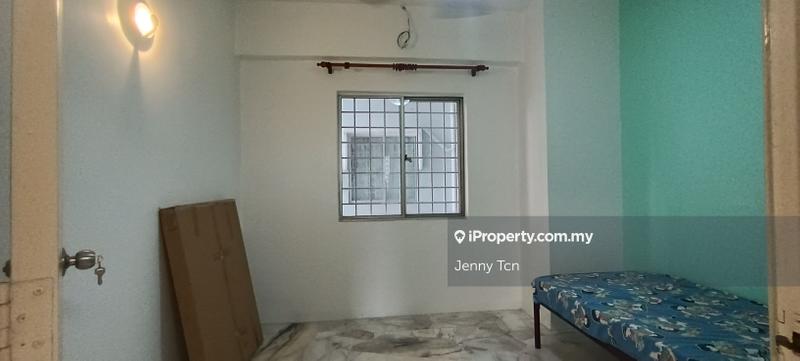 For Sale - Bukit Pandan Kondominium 2