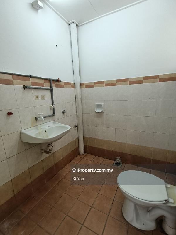 2-storey Terraced House for Sale in Taman Putra Budiman, Balakong by Kt Yap - iProperty.com.my