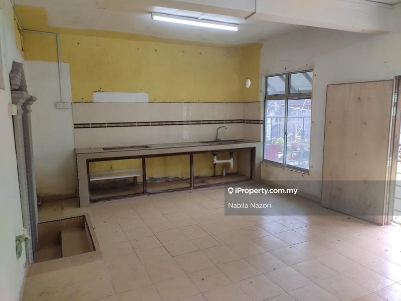 2-storey Terraced House for Sale in Tanjong Chat, Kota Bharu by Nabila Nazori - iProperty.com.my