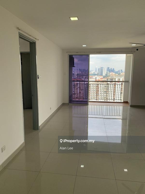 For Sale - Suasana Lumayan