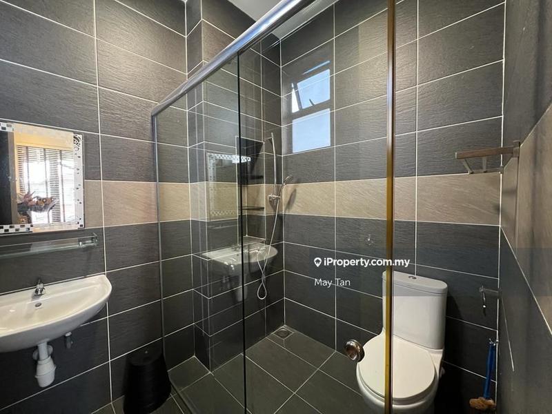 Rumah Berkembar untuk Dijual di Taman Kluang Indah, Kluang oleh May Tan - iProperty.com.my