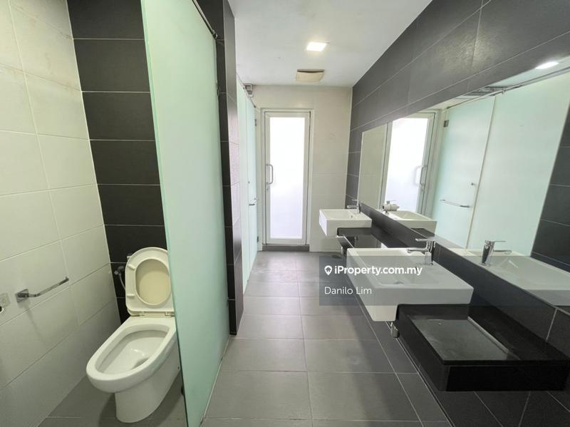 Rumah Berangkai 4 Tingkat untuk Dijual di Canary Residence Taman Cheras Hartamas, Cheras oleh Danilo Lim - iProperty.com.my