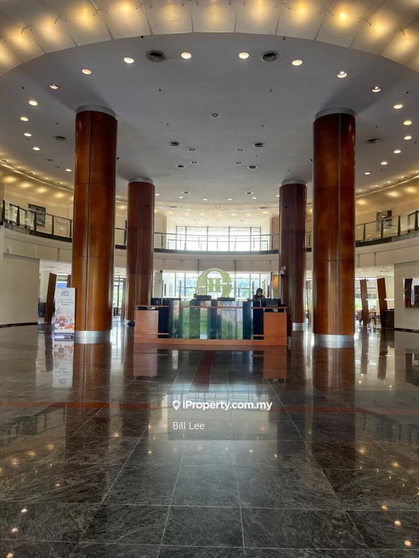Pejabat untuk Disewa di Sapura Mines, The Mines, Serdang, Seri Kembangan, Seri Kembangan oleh Bill Lee - Grand lobby - iProperty.com.my