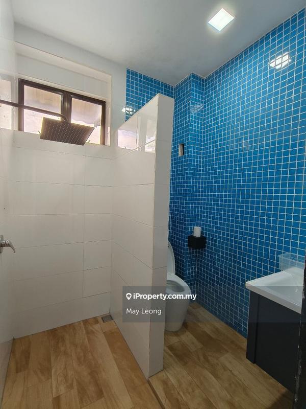 Rumah Berkembar untuk Dijual di Damansara Heights, Damansara Heights oleh May Leong - iProperty.com.my