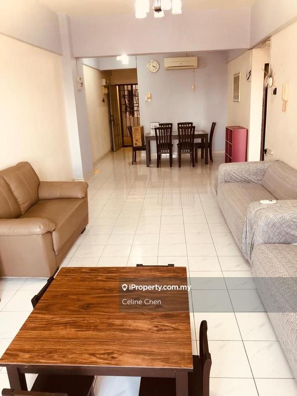 For Rent - Straits Court