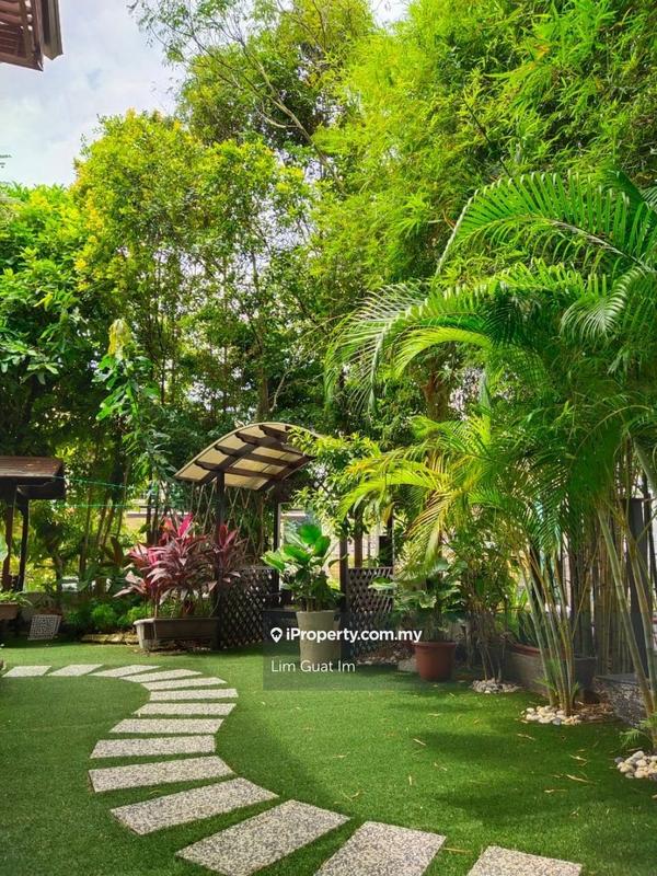 Semi-Detached House for Sale in Mont Kiara, Kuala Lumpur by Lim Guat Im - iProperty.com.my
