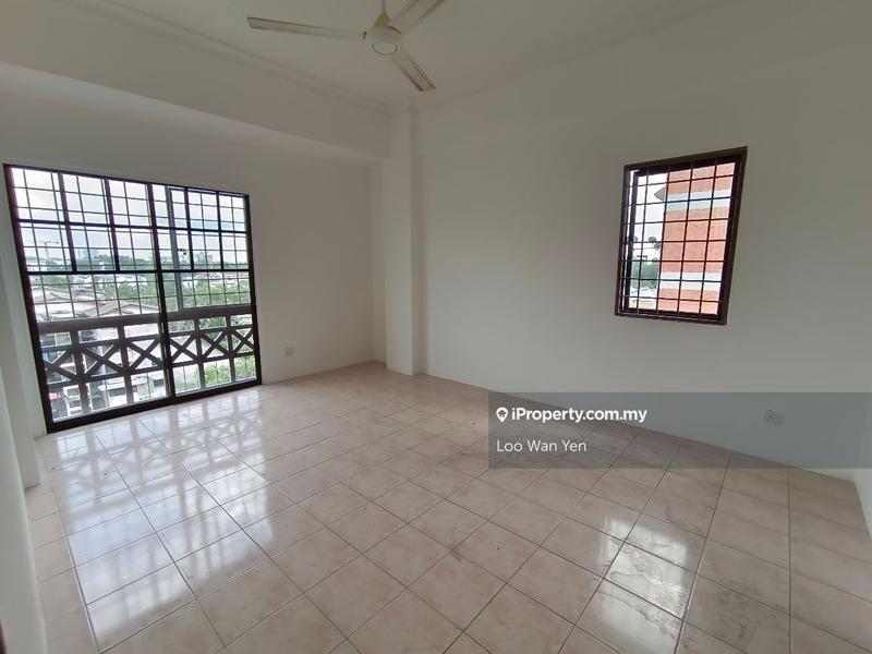 Condominium for Sale in Evergreen Park Acorn & Hazel by Loo Wan Yen - iProperty.com.my