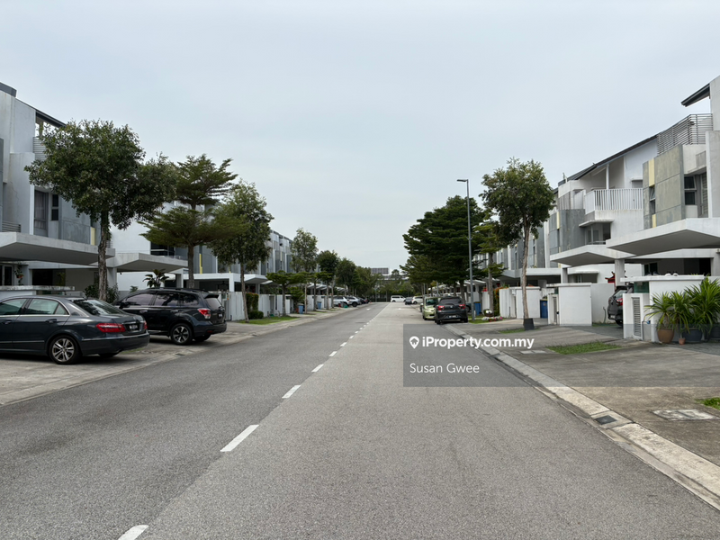 3-storey Terraced House for Sale in 402a6, Telok Panglima Garang by Susan Gwee - iProperty.com.my