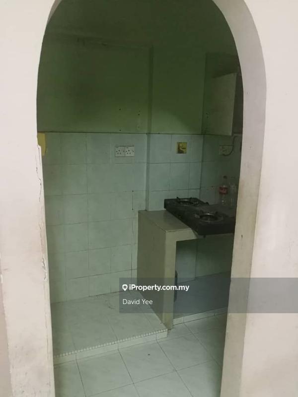 Rumah Pangsa untuk Dijual di Pangsapuri Sri Meranti oleh David Yee - iProperty.com.my